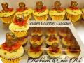 GOLDEN-GAUNTLET-CUPCAKES