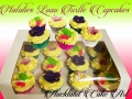 LUAU CUPCAKES