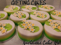 GIFTING CAKES